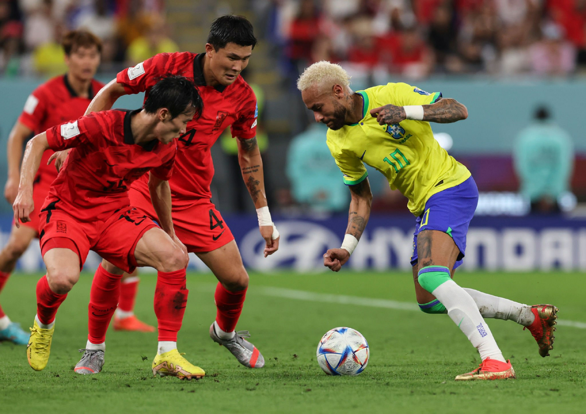 亚博体育-巴西-击败秘鲁国足业务C罗助攻建功